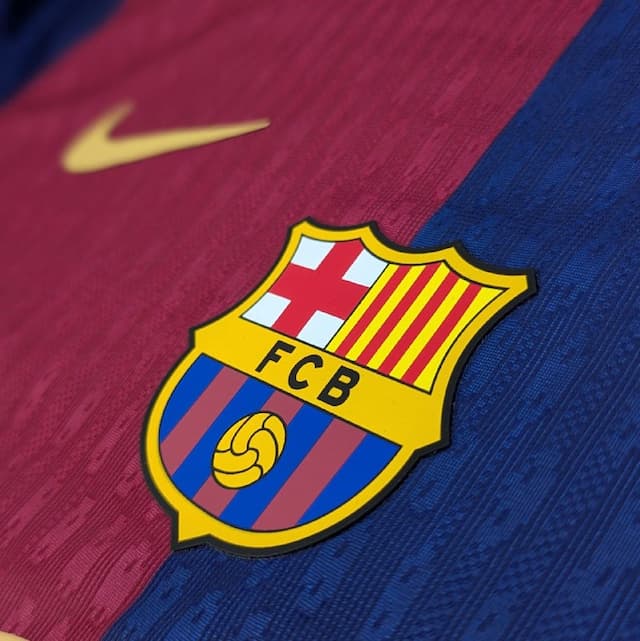 FC Barcelona Home 24-25 Match Kit Player Version