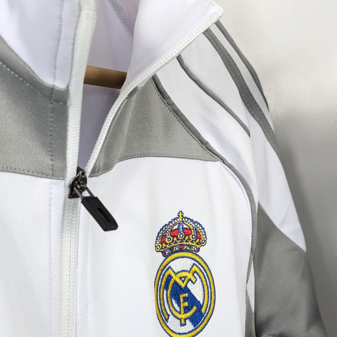 Real Madrid Anthem White Set 25/26 Exclusive Winter Collection