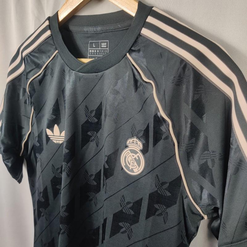 Real Madrid Lifestyle Kit Player Version Half
