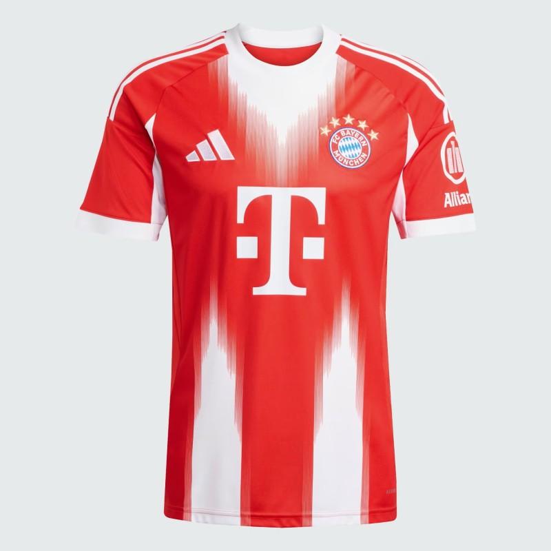 FC Bayern 25/26 Home player Kit Half