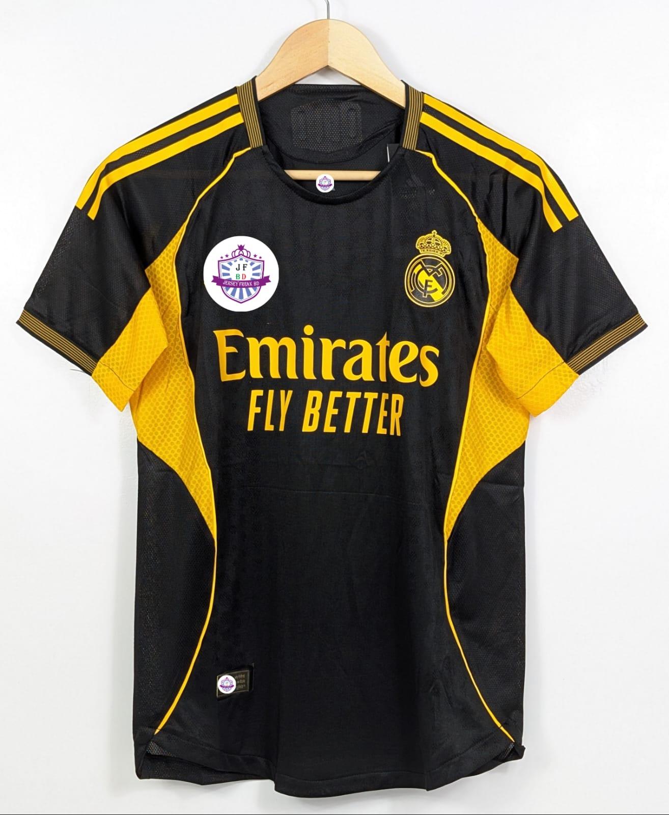 Real Madrid 25-26 Black Concept Player Edition Half