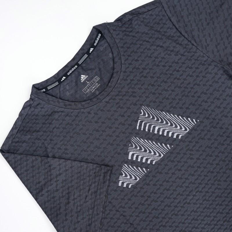 Adidas Black Half Sleeve T-Shirt – Elevate Your Style with Subtle Elegance