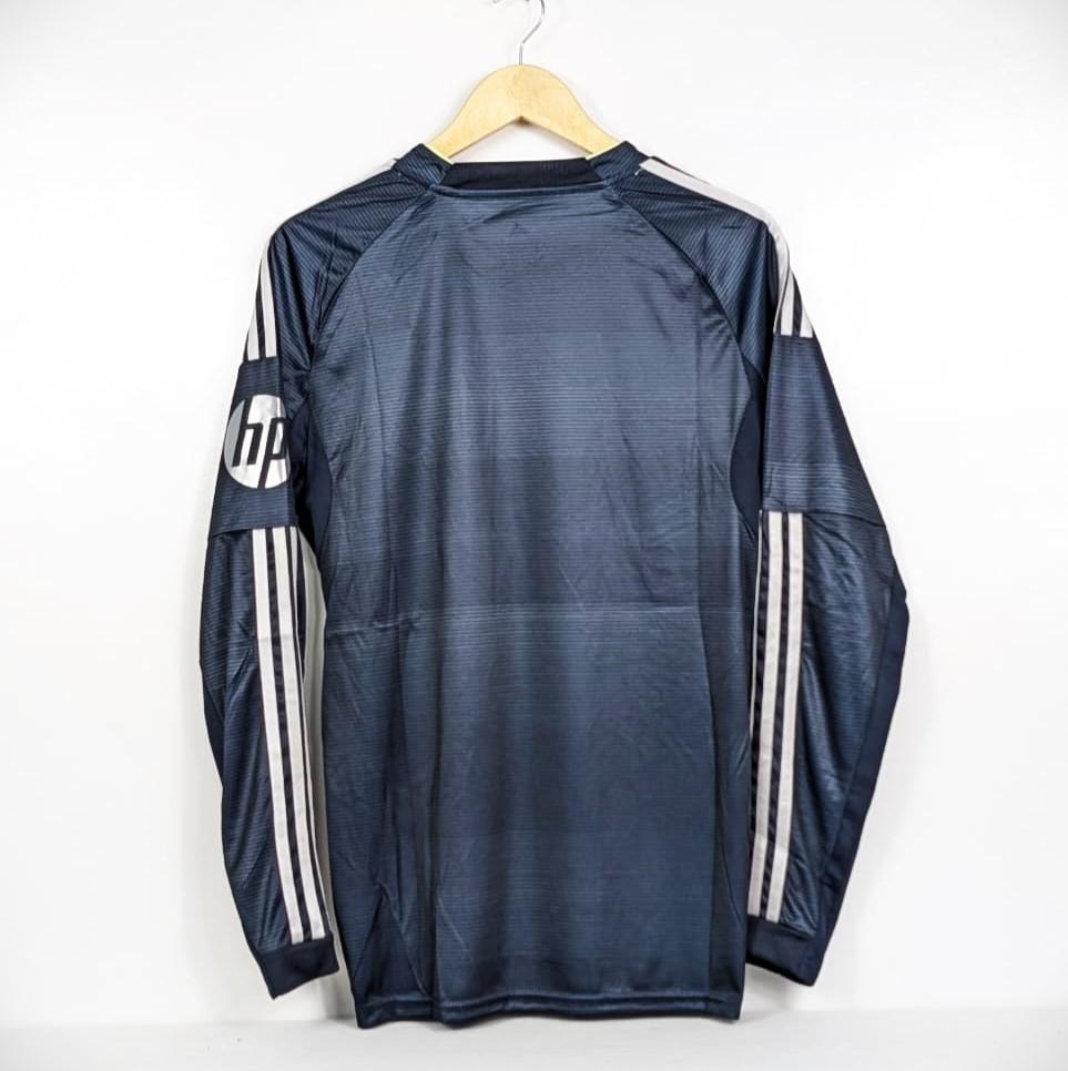 Real Madrid 25/26 Away Fan Kit Full Sleeve